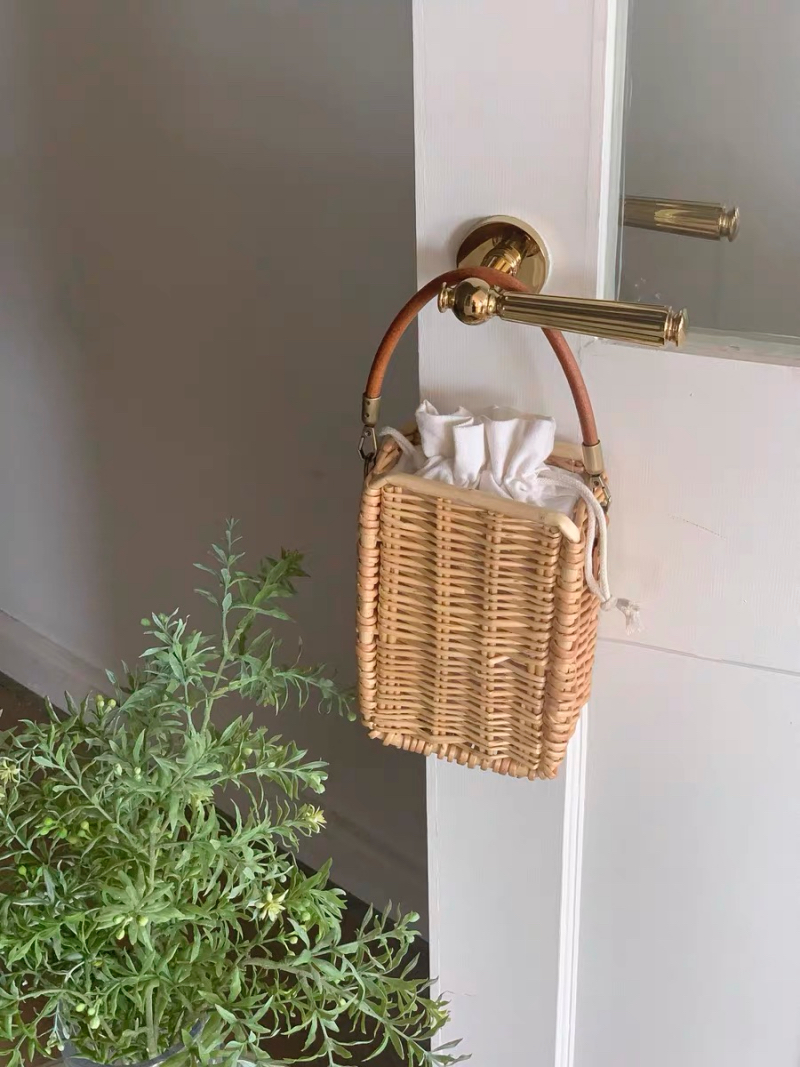 French Vintage Woven Straw Mini Square Handbag for Beach Vacation and Picnic
