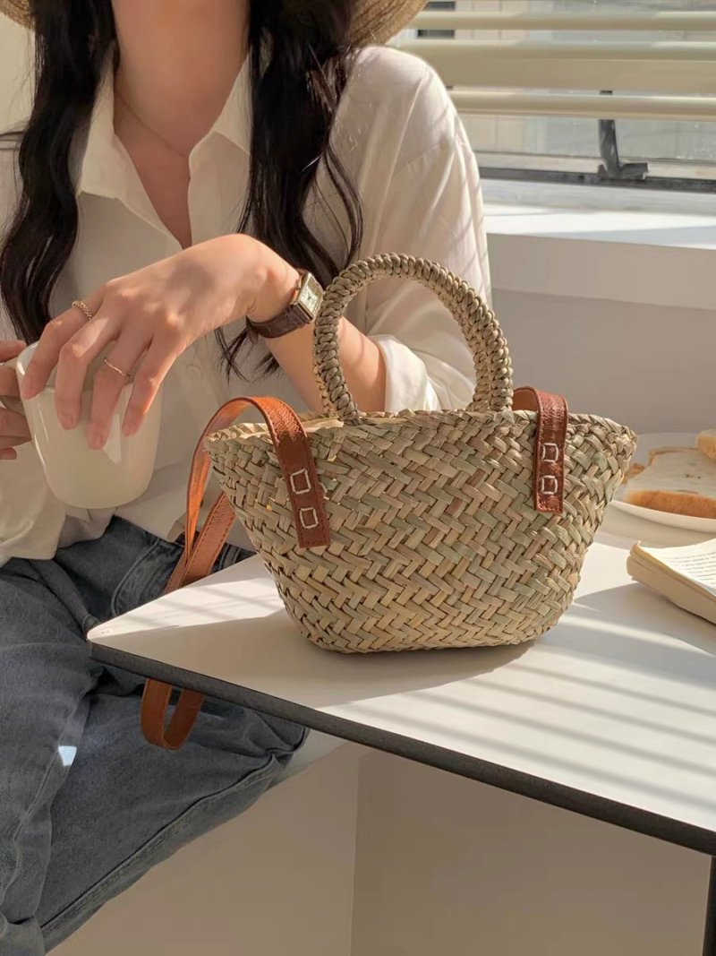 Vintage Straw Handbag Niche Crossbody Woven Bag Korean Ins Parent-Child Small Straw Bag Beach Bag