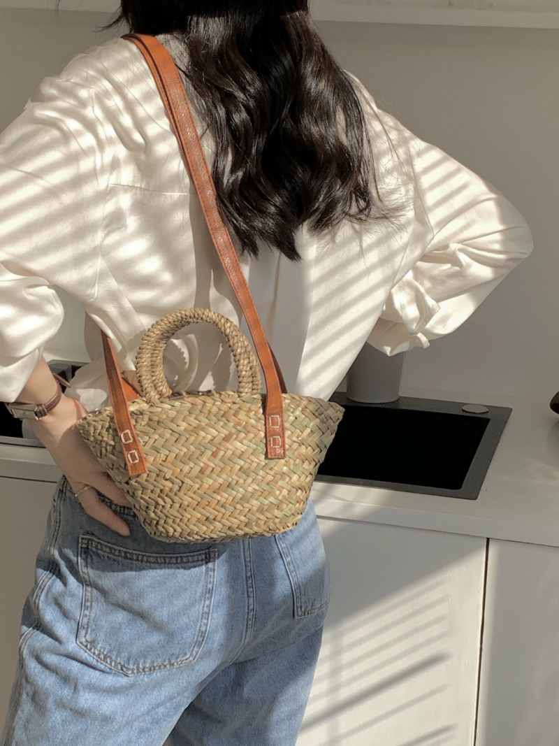 Vintage Straw Handbag Niche Crossbody Woven Bag Korean Ins Parent-Child Small Straw Bag Beach Bag