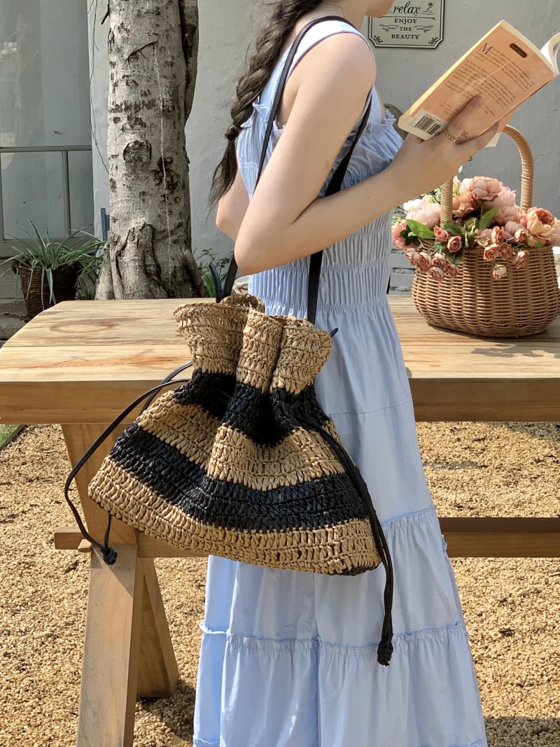 Korean Style Striped Color Block One Shoulder Woven Bag Large Capacity Vintage Crossbody Straw Beach Bag