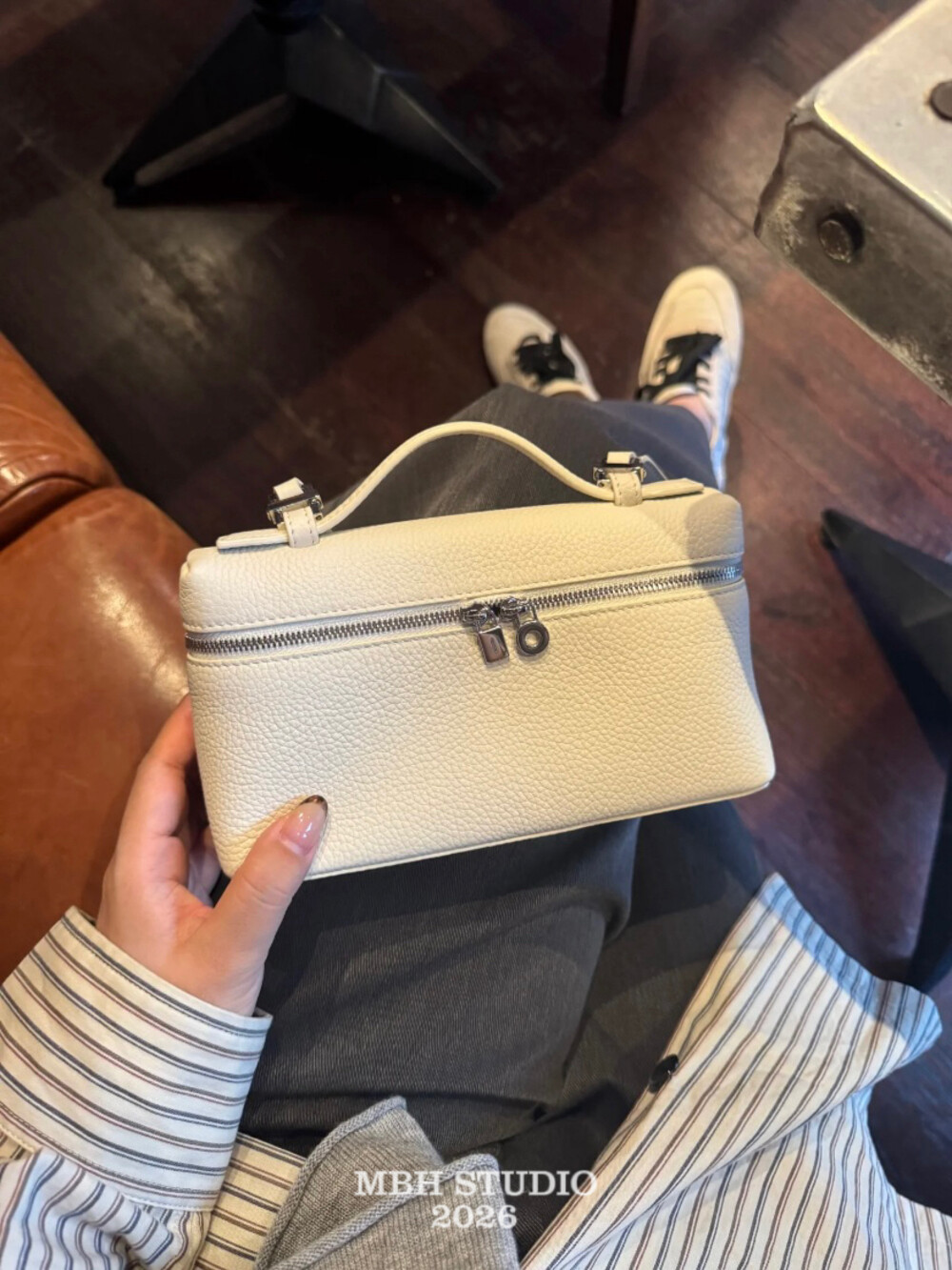 MBH LP Lunch Box Bag Top Layer Cow Leather Lychee Texture Versatile Handbag Crossbody with Shoulder Strap